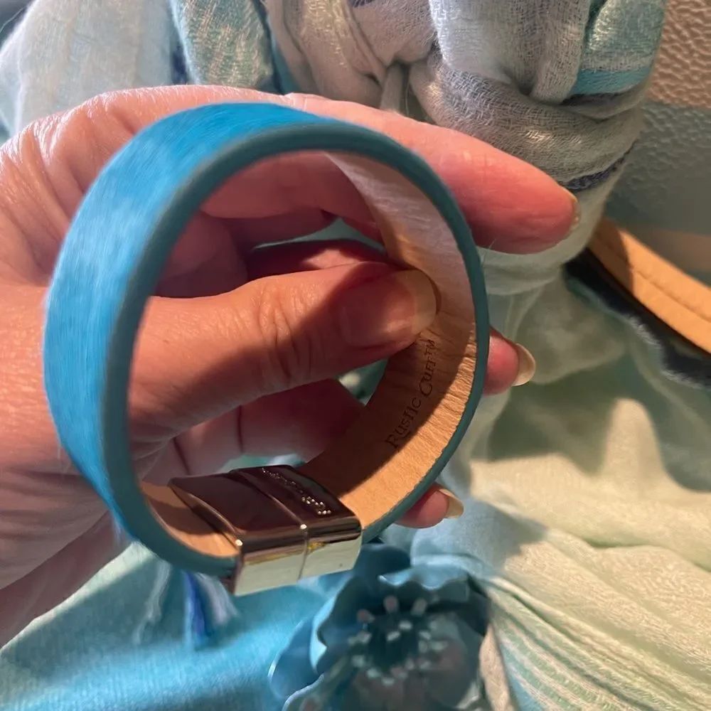 BLUE & Silver Fur Rustic Cuff! - Picture 11 of 16
